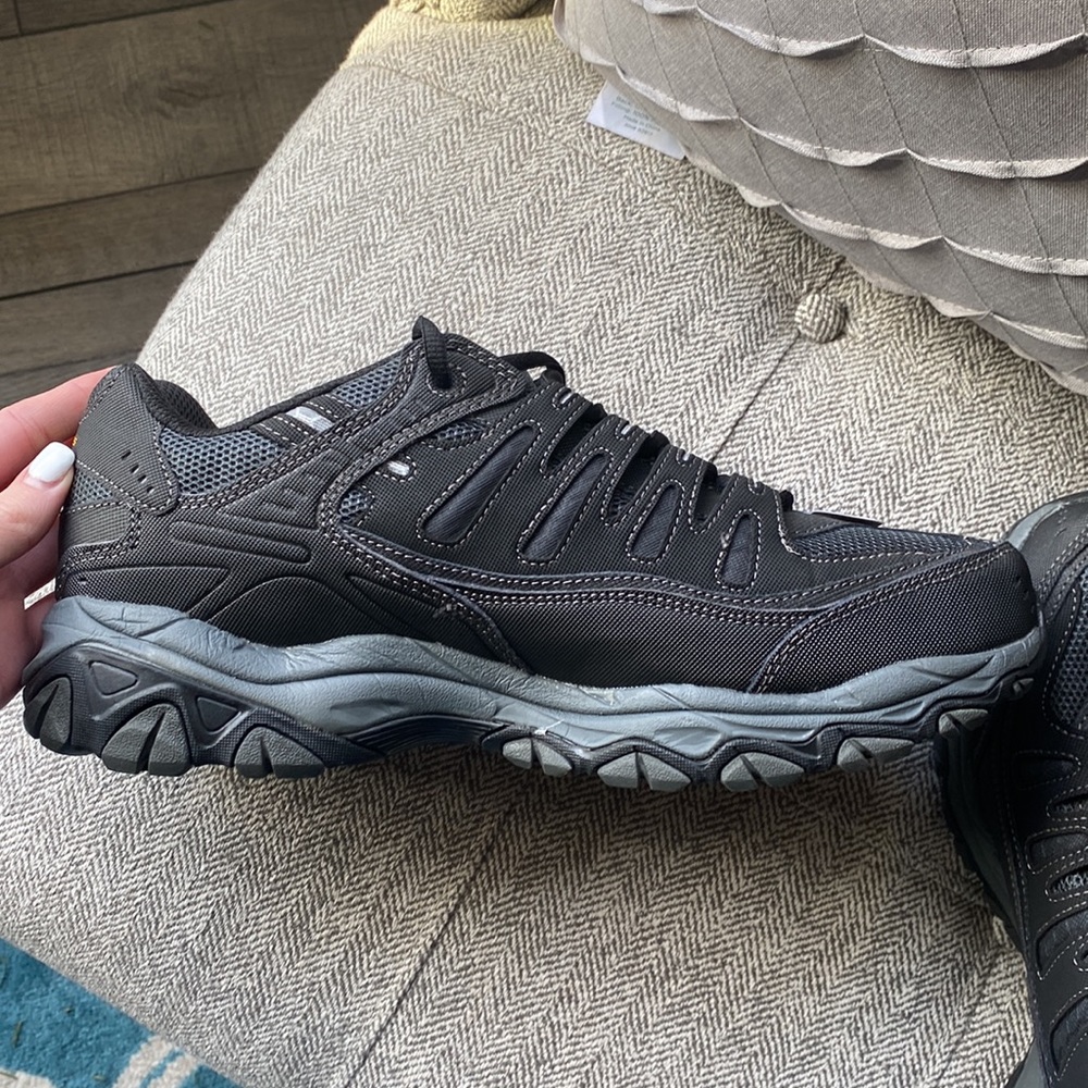 Black Sketchers Memory Foam Sneakers
